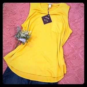 Ava and Vic Tank **NEW WITH TAGS**